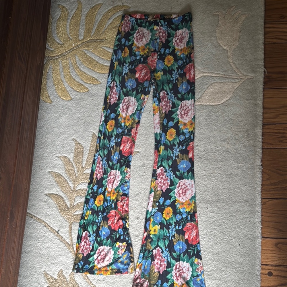 Novella Royale Red and Pink Flare Pants